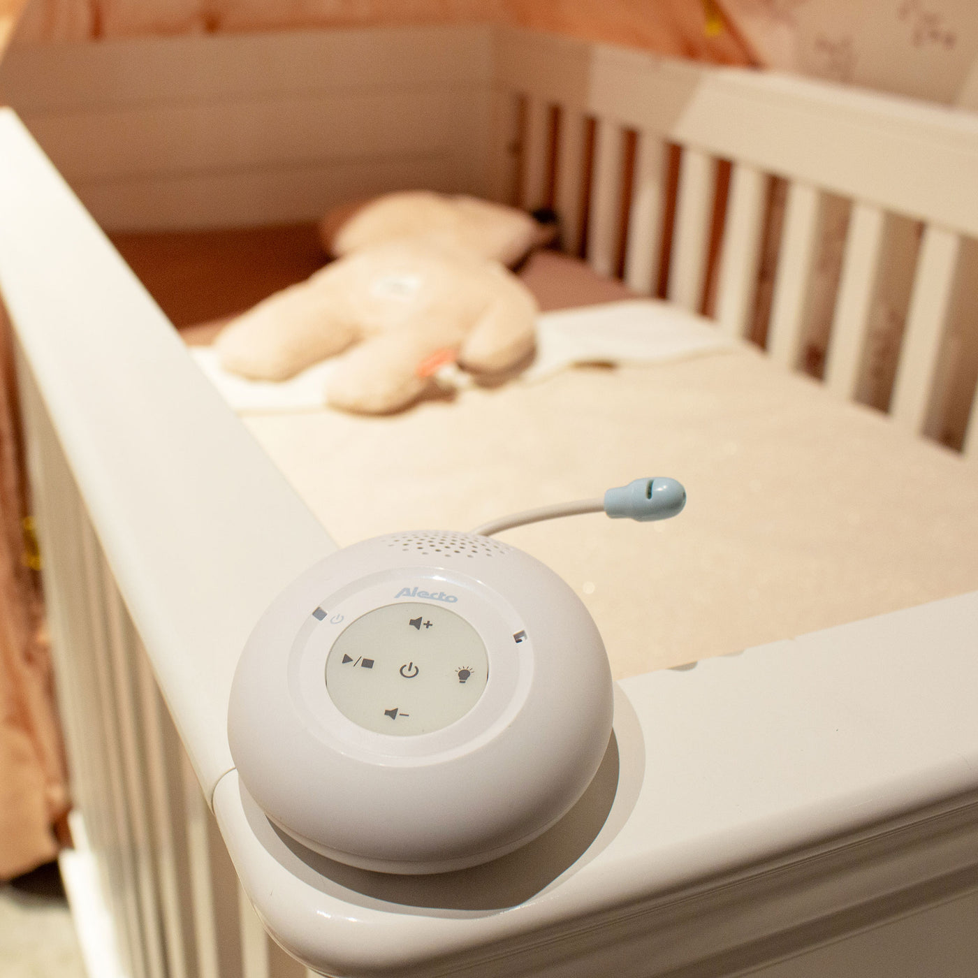 Alecto DBX-112 - Full Eco DECT baby monitor, white/blue