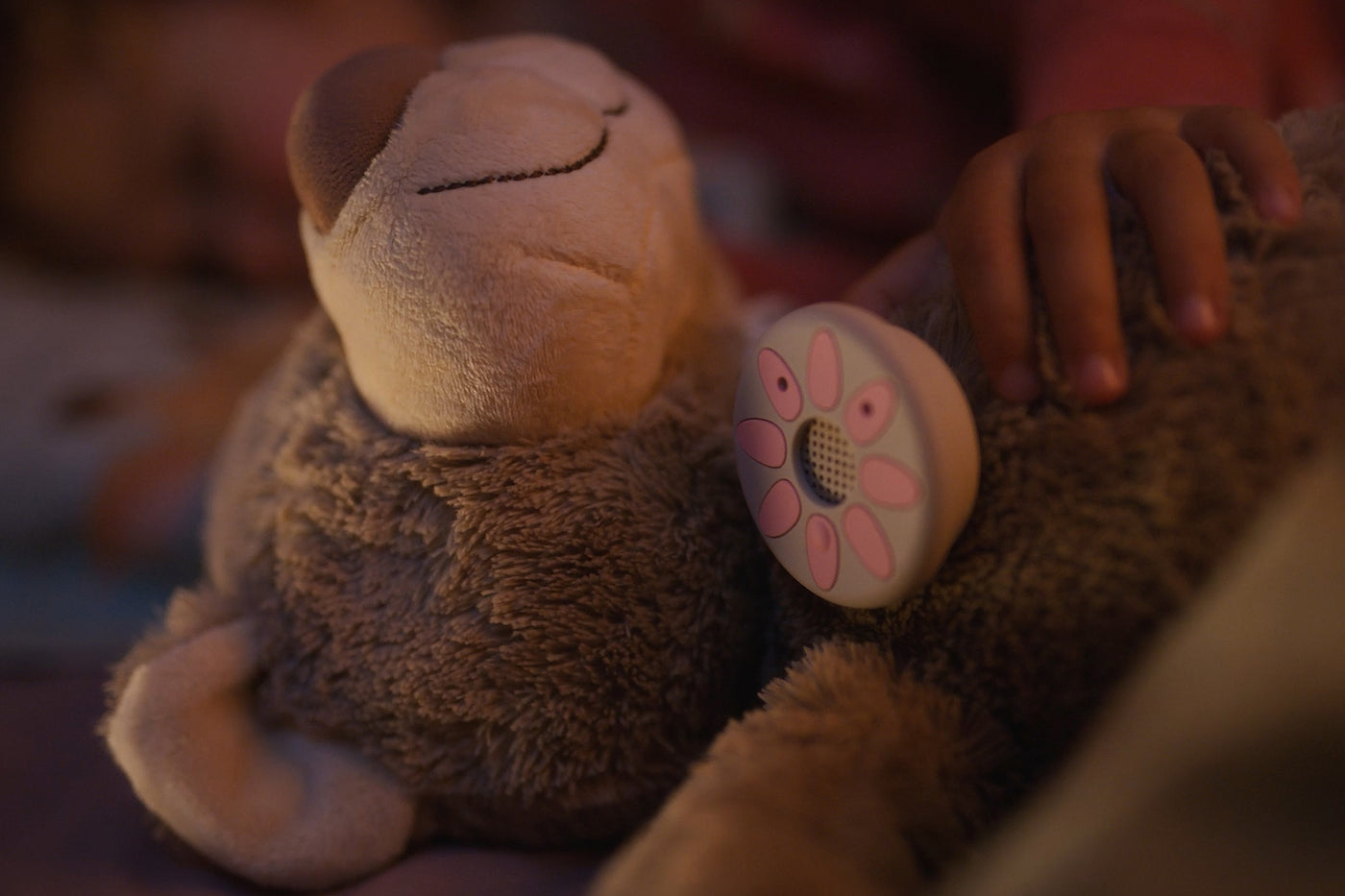Alecto Baby HeeHee + Teddy bear - Chat button, makes your cuddly toy an interactive friend