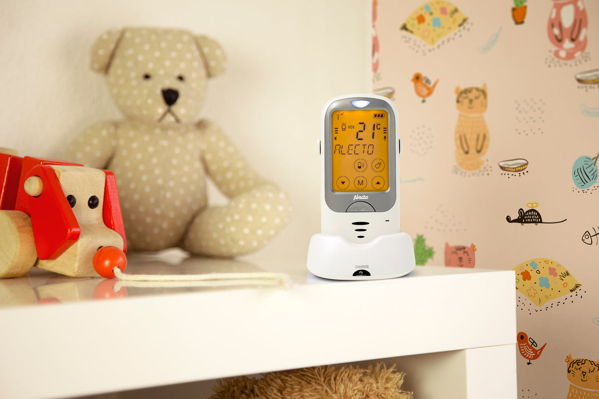 Alecto DBX-68 - Longe range outdoor baby monitor, white/anthracite