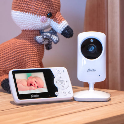 Alecto BO64 - Baby monitor with camera and 2.4" color screen - White