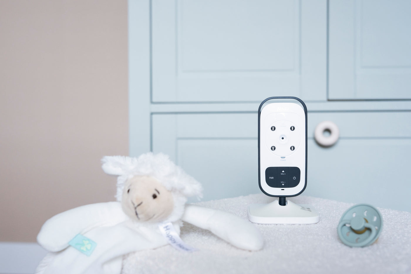 Alecto DVM-75 - Video baby monitor with 2.4" colour display, white/anthracite