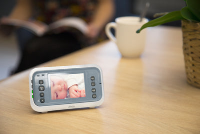 Alecto DVM-76 - Video baby monitor with 2.8" colour display, white/anthracite